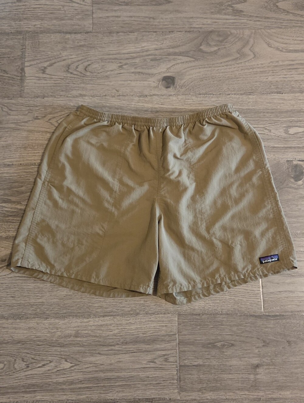 Patagonia Men's Lined Baggies Shorts Size XL 7" Inseam Khaki Tan